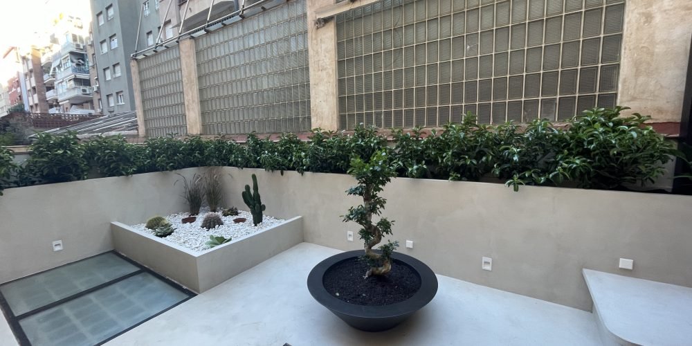 terraza Nammi con riego (2)