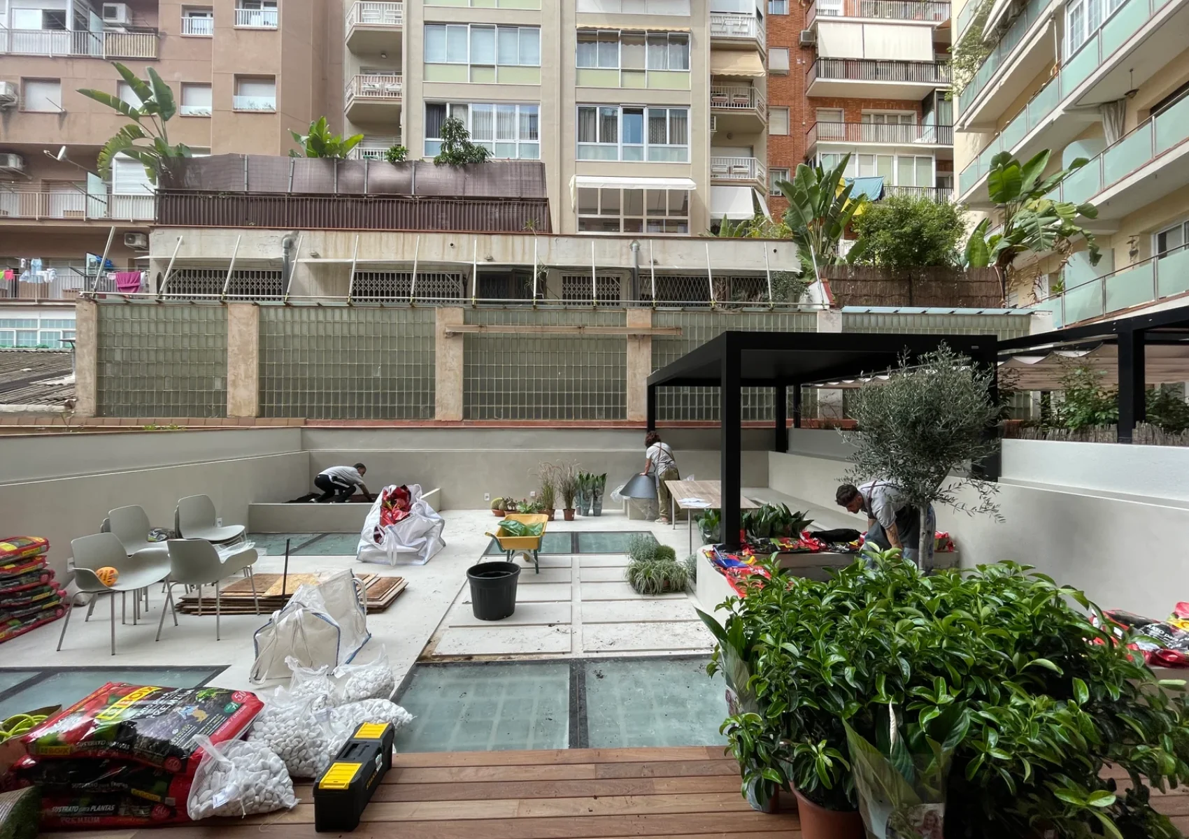 terraza-Nammi-con-riego-33